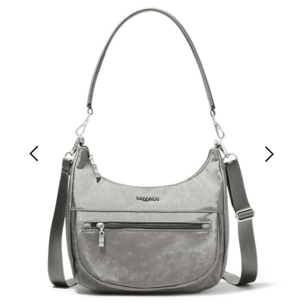 Baggallini Modern Pocket Half Moon Bag